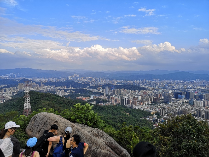 goldenfacemt31 內湖-金面山 華山論劍剪刀石 大石壁輕鬆有趣