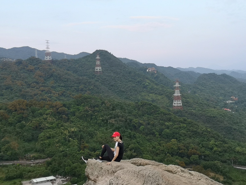 goldenfacemt34 內湖-金面山 華山論劍剪刀石 大石壁輕鬆有趣