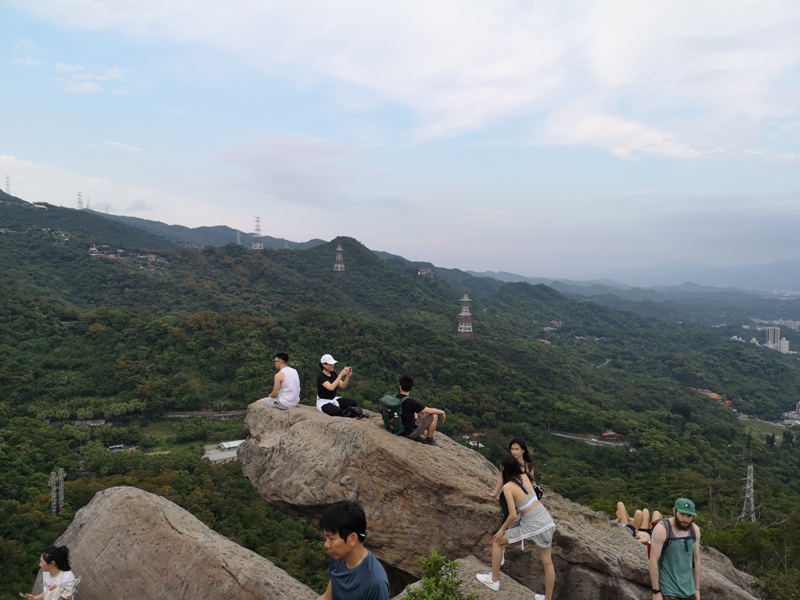 goldenfacemt36 內湖-金面山 華山論劍剪刀石 大石壁輕鬆有趣