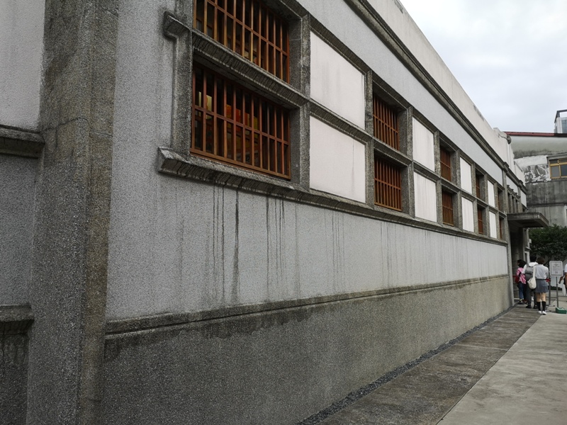 motcafe05 萬華-新富町文化市場老建築舊味道 馬蹄形天井超好拍 順便明日咖啡喝一杯