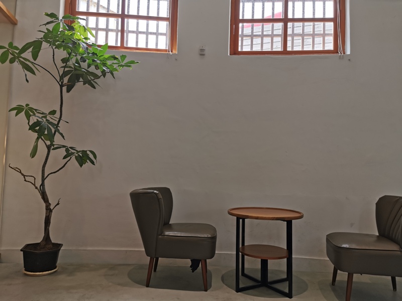 motcafe13 萬華-新富町文化市場老建築舊味道 馬蹄形天井超好拍 順便明日咖啡喝一杯