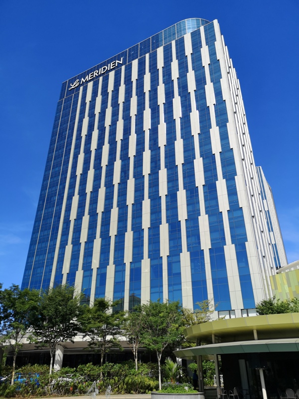 Putrajaya-Le Meridien經典艾美風格 但除購物中心外…還真沒啥… Putrajaya-Le Meridien經典艾美風格 但除購物中心外…還真沒啥…