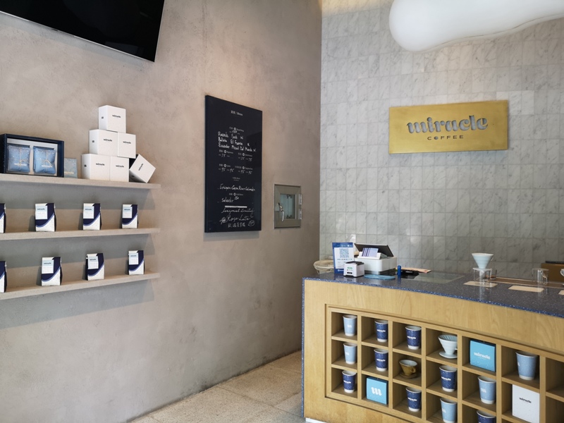 miraclecoffee05 內湖-Miracle Coffee捧場JJ林俊傑的小咖啡館 空間雖小氣氛不減 連拿鐵都好喝