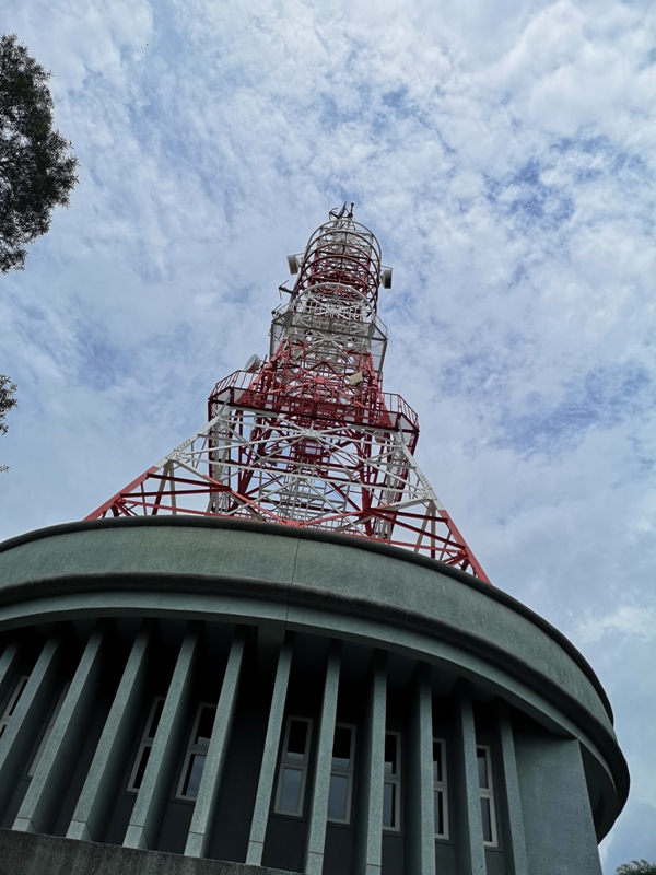 oldplace361114 士林-劍潭站到劍南路站 橫跨劍潭山  老地方觀機平台賞台北