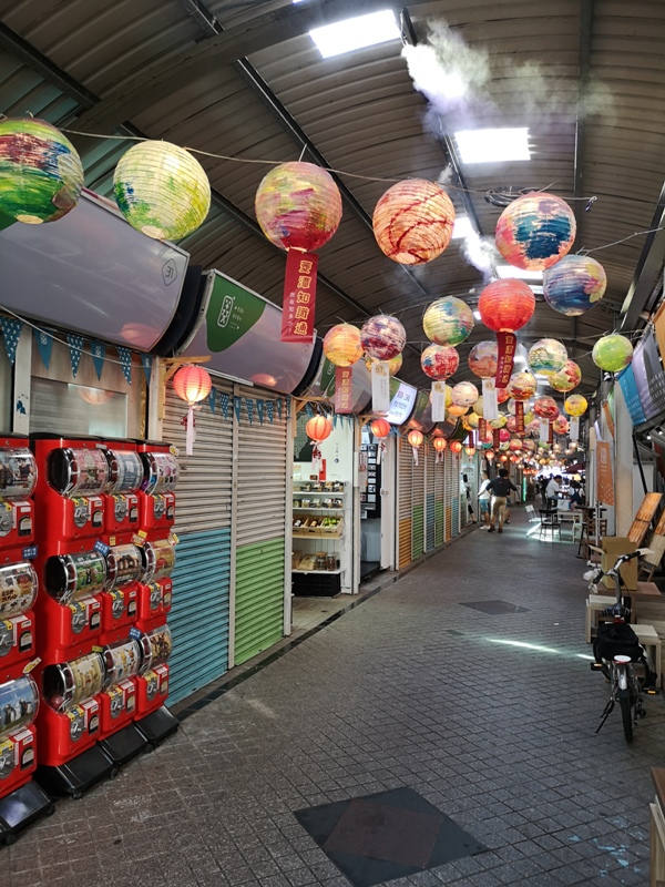 airkafe03 龍潭-Air Kafe老街復興計畫 菱潭街興創基地 最龍潭的小空間飲一杯清涼