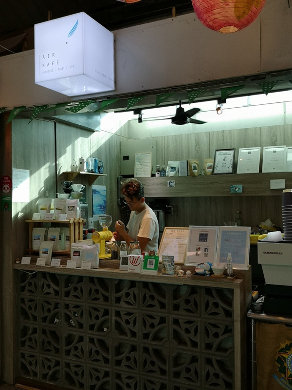 airkafe12 龍潭-Air Kafe老街復興計畫 菱潭街興創基地 最龍潭的小空間飲一杯清涼