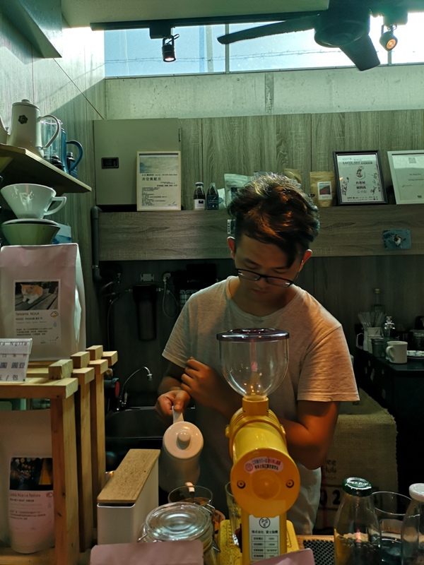 airkafe16 龍潭-Air Kafe老街復興計畫 菱潭街興創基地 最龍潭的小空間飲一杯清涼