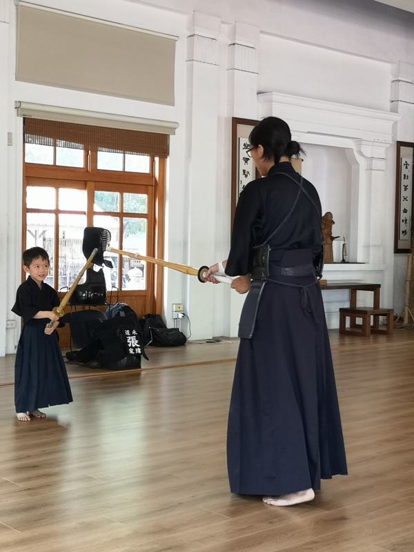 xingxing13 台中-心行茶館 刑務所武道館小書房 心行茶館的愜意的時光...