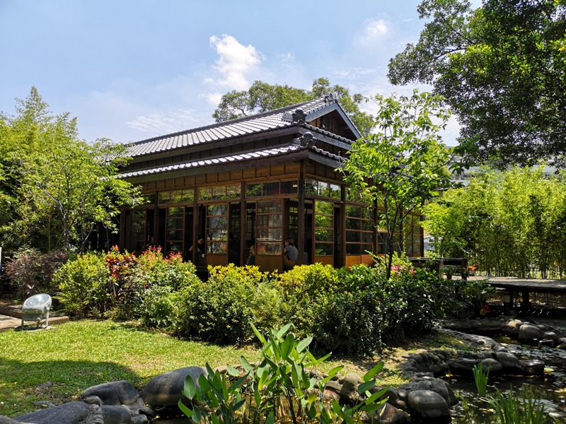 xingxing17 台中-心行茶館 刑務所武道館小書房 心行茶館的愜意的時光...