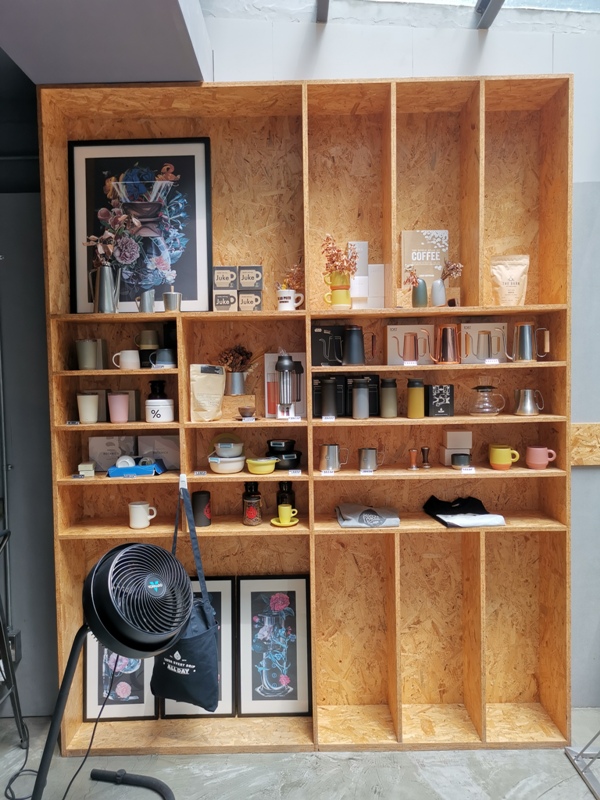 alldaycoffee8_1333403 松山-All Day Roasting Company帶著工業風的咖啡名店 坐落民生社區好清幽