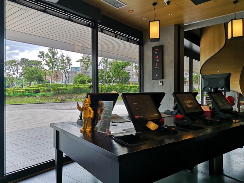 citizenMtaipei06 中正-台北北門CitizenM酒店 時尚摩登多彩又純白