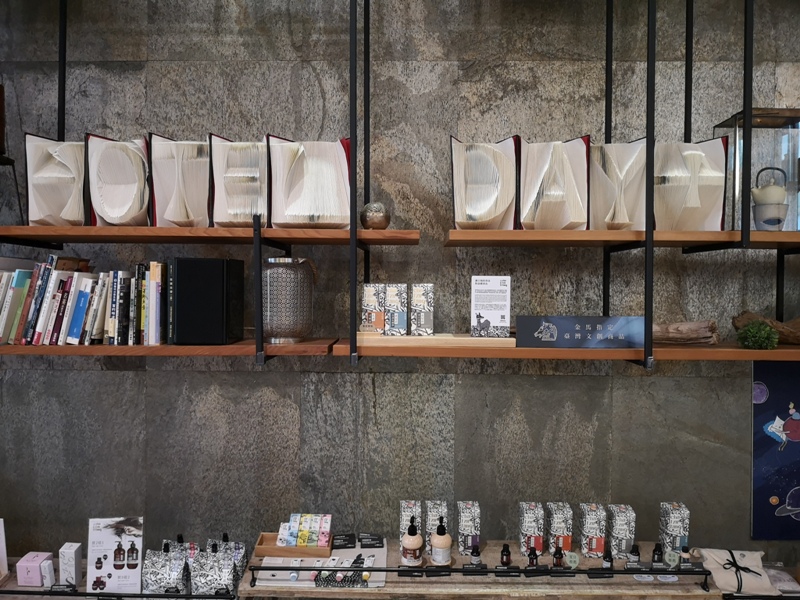 hotelday13 嘉義-桃城茶樣子 最美的飯店 最狼狽的泳池照