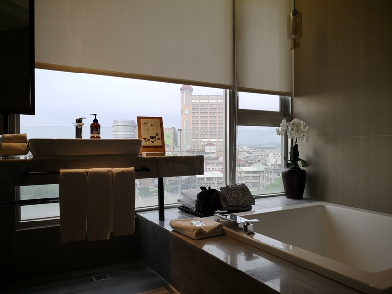 hotelday22 嘉義-桃城茶樣子 最美的飯店 最狼狽的泳池照