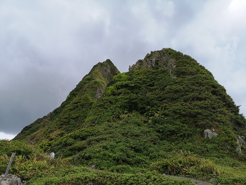 keelungisle15 基隆-首登基隆嶼 攀上最高峰 基隆外海孤獨的存在