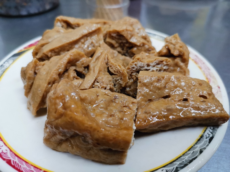 beefnoodlesliu111111110 中正-劉山東牛肉麵 必比登推薦 但我不愛的清爽湯頭...