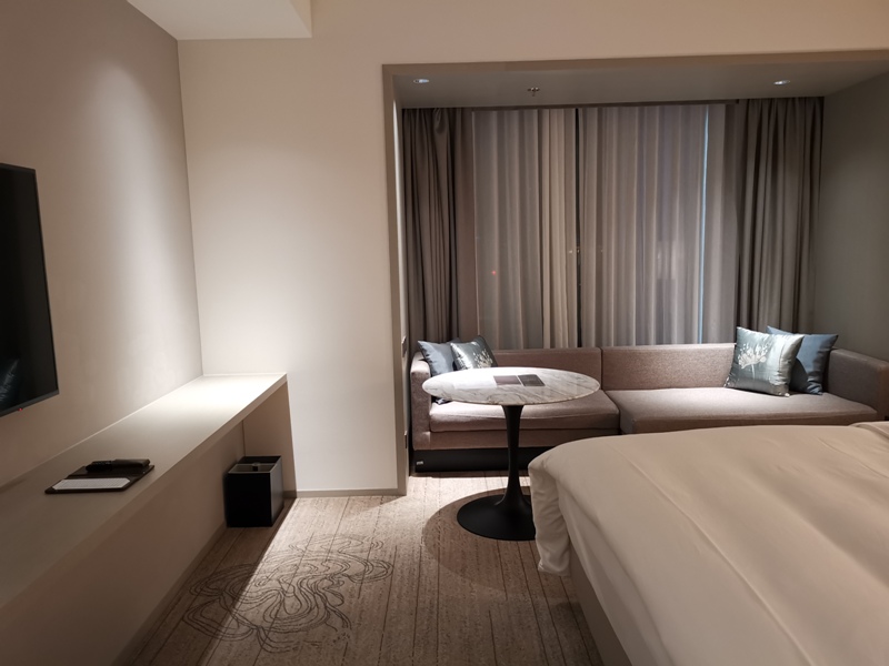 courtyarddowntown13 中山-國泰萬怡 新的就是好...但細緻度少了點