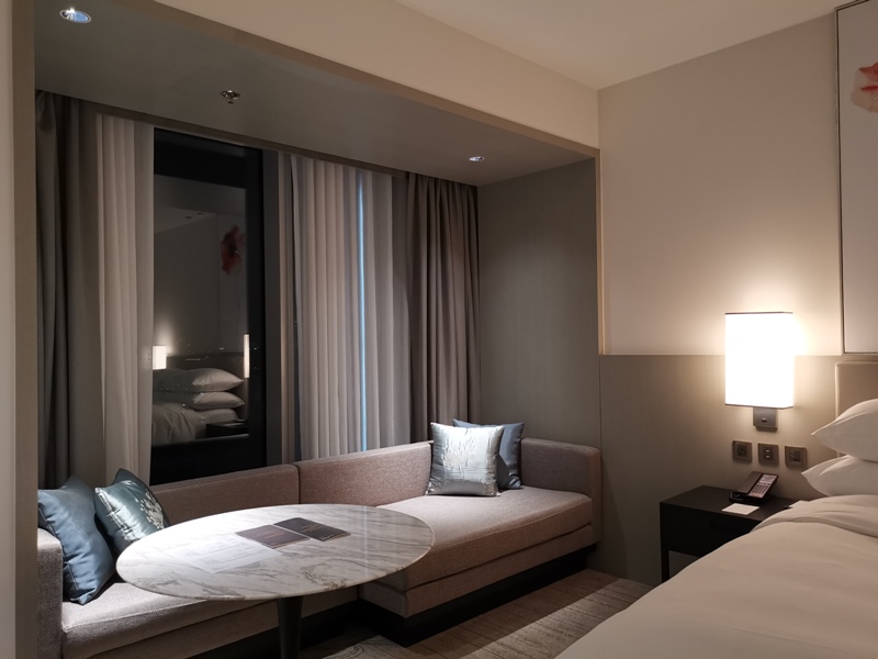 courtyarddowntown14 中山-國泰萬怡 新的就是好...但細緻度少了點