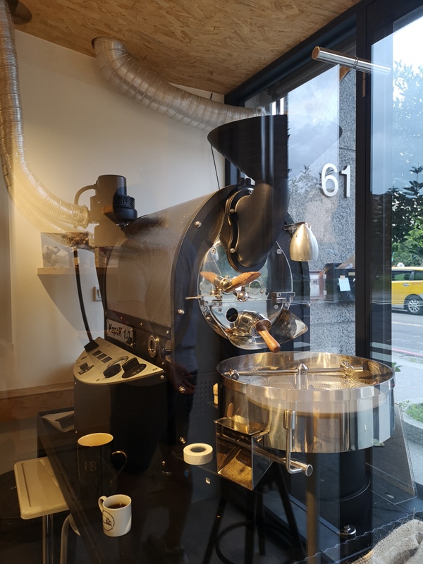 RBCroastbychen13 大園-R.B.C Roast By Chen Coffee簡約有姿態 冰釀手沖各有特色