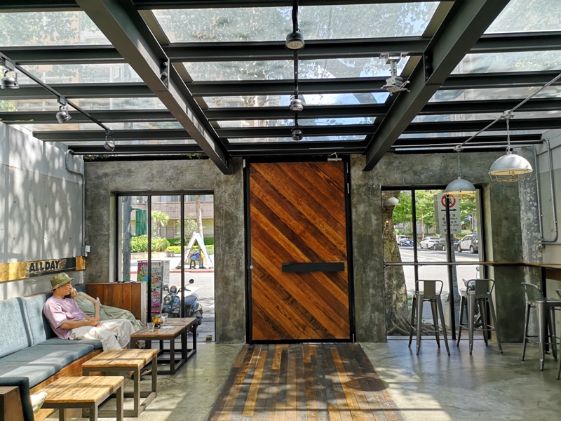 allday03 松山-All Day Roasting Company帶著工業風的咖啡名店 坐落民生社區好清幽