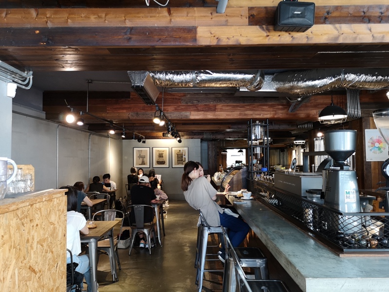 allday06 松山-All Day Roasting Company帶著工業風的咖啡名店 坐落民生社區好清幽