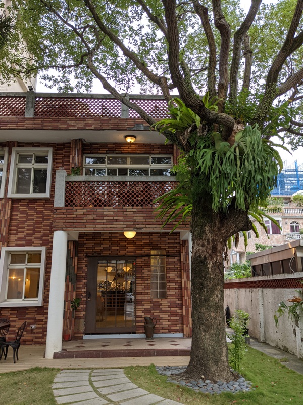 caffelemani04 內湖-啄手咖啡 大馬路旁的寧靜角落