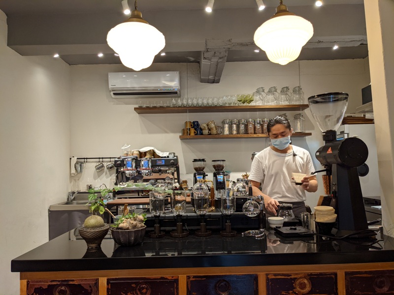 caffelemani07 內湖-啄手咖啡 大馬路旁的寧靜角落