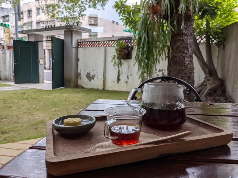 caffelemani17 內湖-啄手咖啡 大馬路旁的寧靜角落