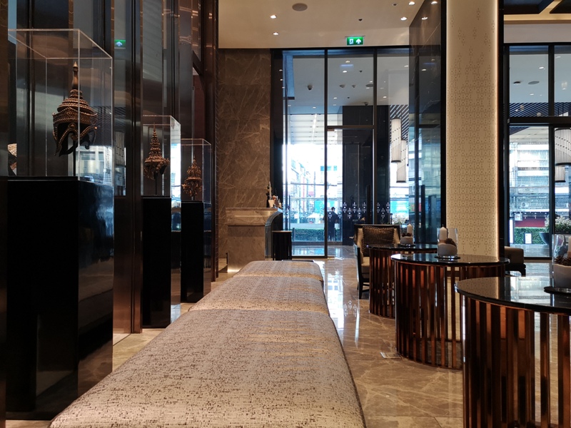 surawongselobby06 Bangkok-曼谷Marriott Hotel The Surawongse太超值...完美住宿大套房網美游池