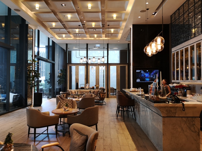 surawongselobby08 Bangkok-曼谷Marriott Hotel The Surawongse太超值...完美住宿大套房網美游池