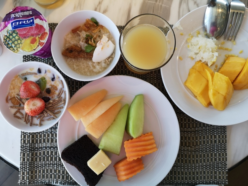 surawongselounge16 Bangkok-曼谷Marriott Hotel The Surawongse太超值...完美住宿大套房網美游池