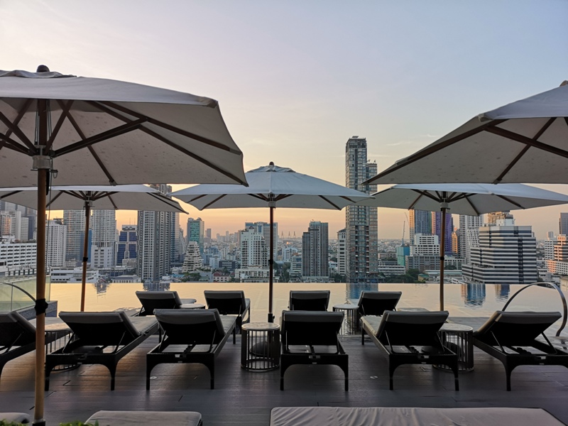 surawongsepool0105 Bangkok-曼谷Marriott Hotel The Surawongse太超值...完美住宿大套房網美游池