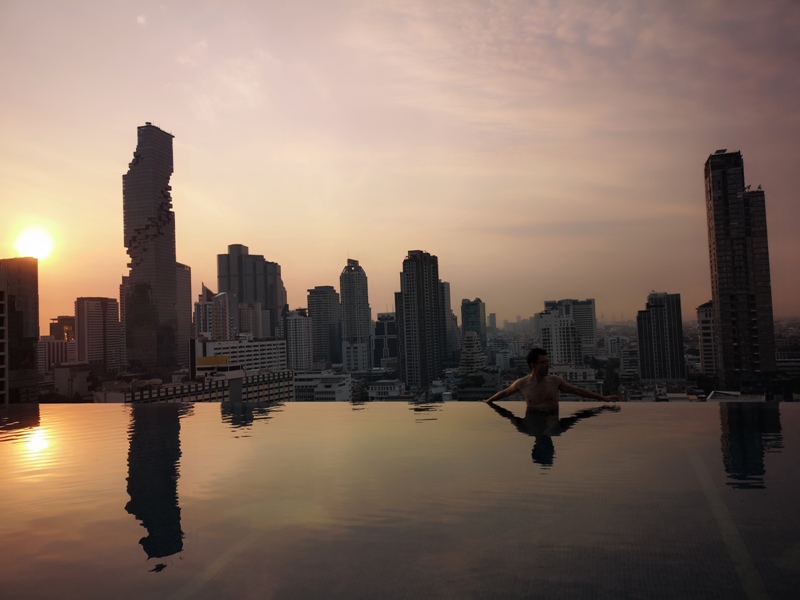 surawongsepool0113 Bangkok-曼谷Marriott Hotel The Surawongse太超值...完美住宿大套房網美游池