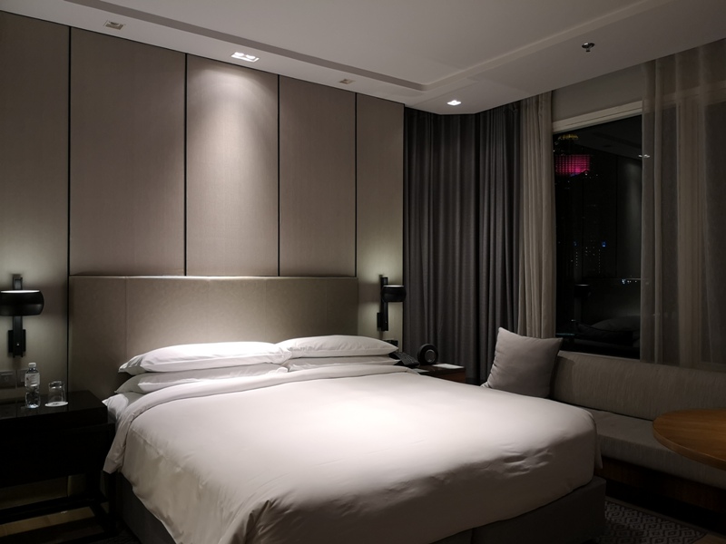 surawongseroom28 Bangkok-曼谷Marriott Hotel The Surawongse太超值...完美住宿大套房網美游池