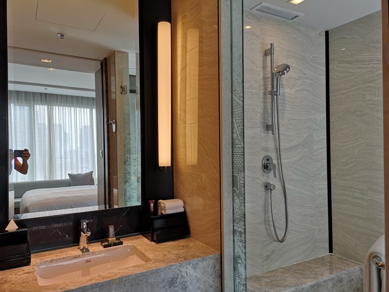 surawongseroom35 Bangkok-曼谷Marriott Hotel The Surawongse太超值...完美住宿大套房網美游池