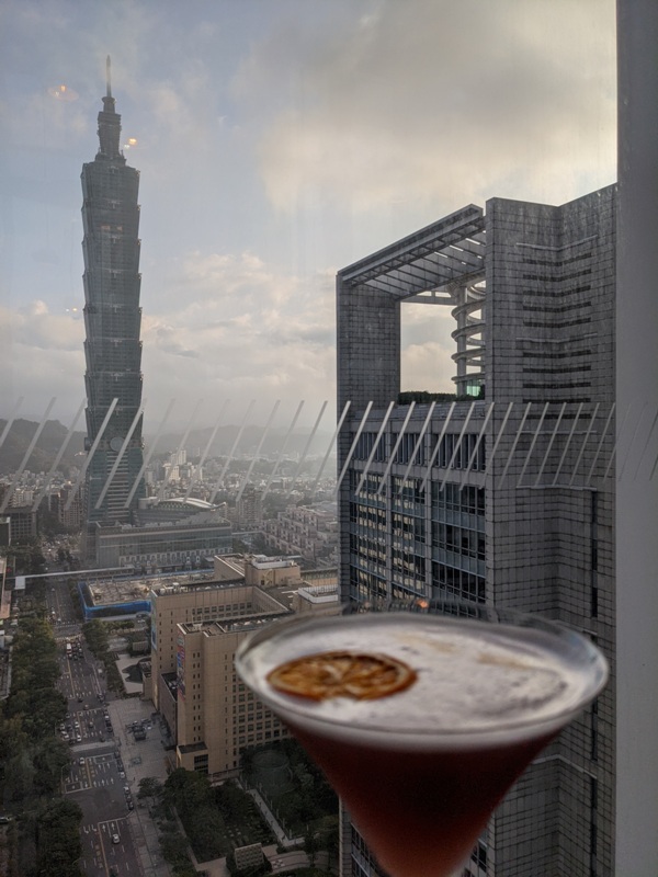 yenbar16 信義-Yen Bar給你最棒景色的下午茶在W Hotel