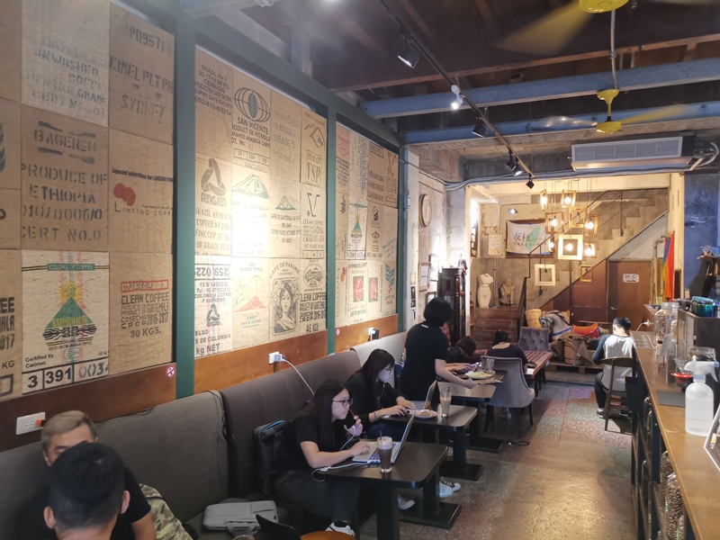notchcoffeee074104 中正-NOTCH咖啡 本町店 走入重慶南路的時光隧道