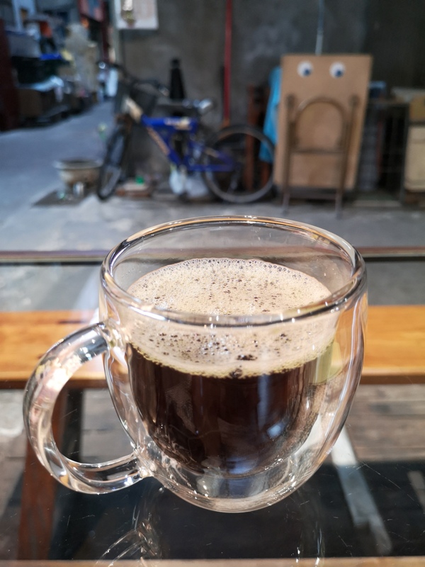 presentcafe110114 台中西區-奉咖啡 忠信市場一杯咖啡凝結時光