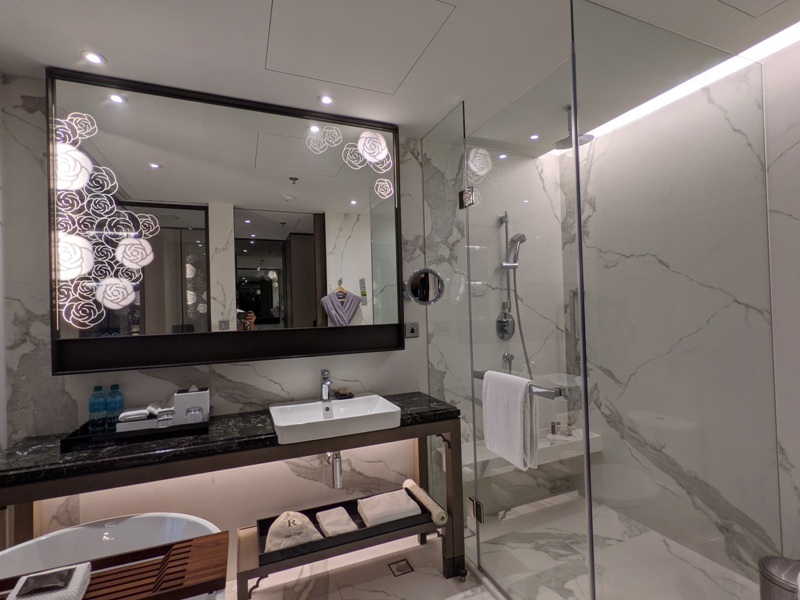 shilinrenaissance07 士林-萬麗酒店 新穎典雅 無邊際泳池網美風 中山北路的世外桃源