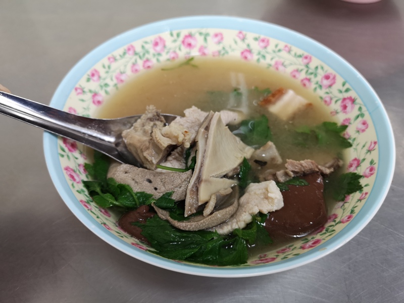 NaiEk11 Bangkok-陳億粿條店Nai Ek Roll Noodles 中國城的早餐名店 濃濃胡椒香 食材豐富CP值高的小吃