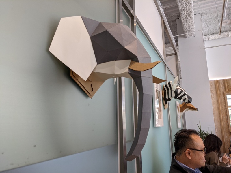 cubix11 西屯-一物立方 Cubix Cafe 明亮空間 清爽美食