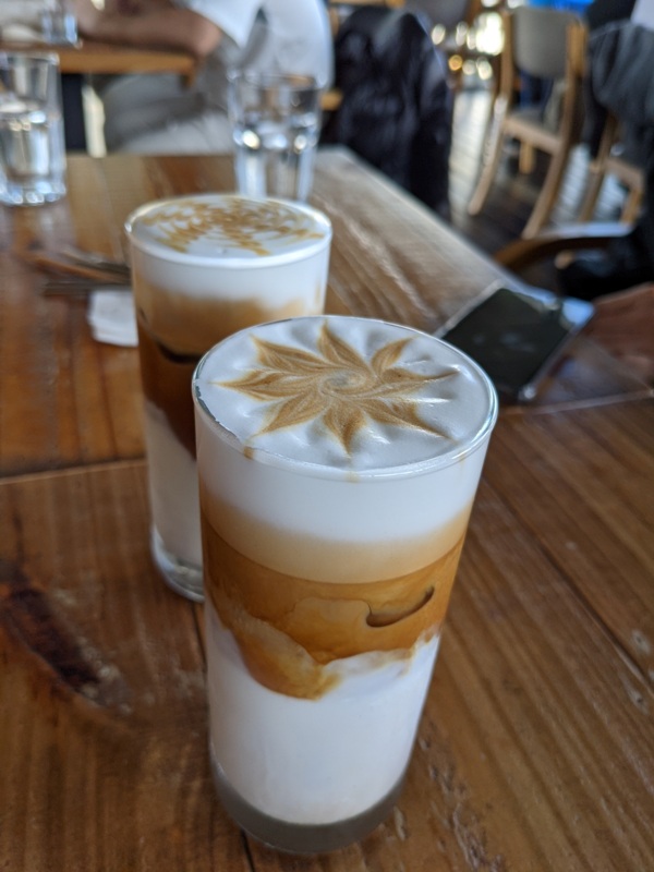 lilikoko16 士林-社子島初訪 Lili Koko Coffee玻璃屋 感受台北市的鄉村風 有水有山的美好環境