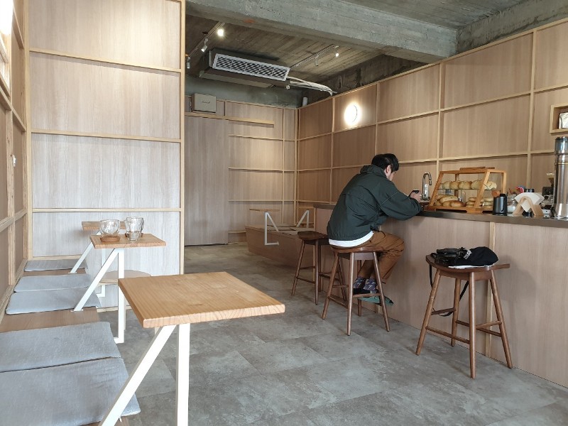 dumbcoffee16 龜山-蠢咖啡Dumb Coffee 簡單明亮好聰明