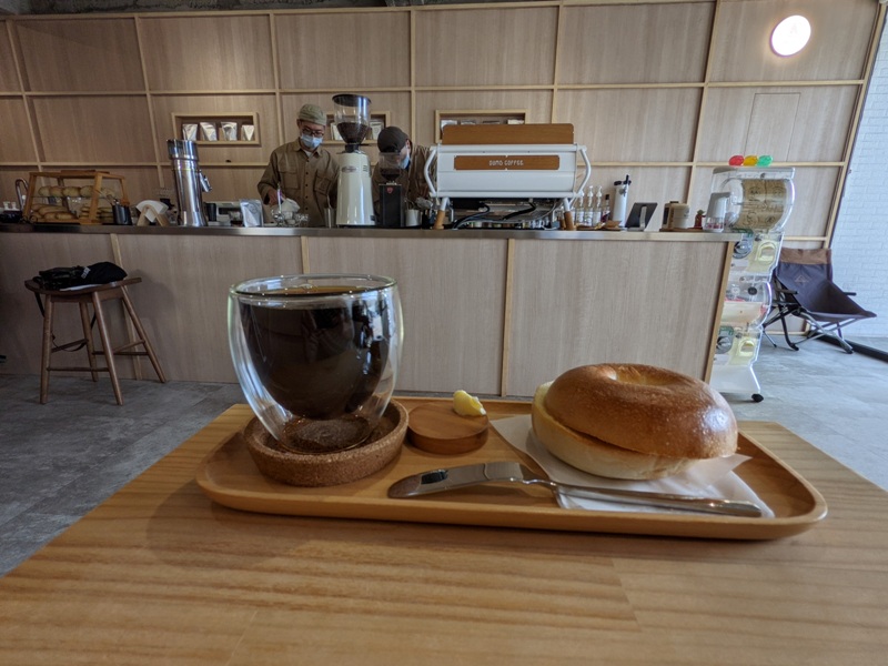 dumbcoffee18 龜山-蠢咖啡Dumb Coffee 簡單明亮好聰明