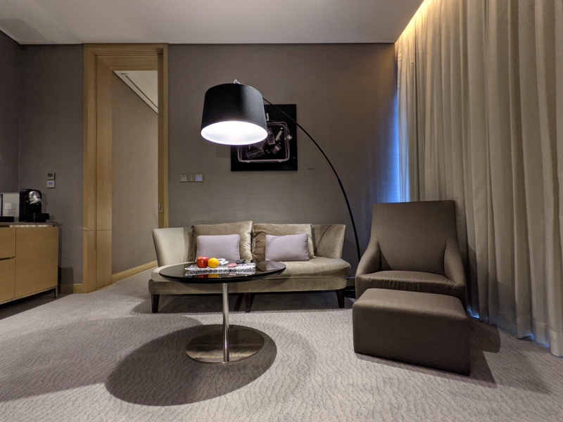 lemeridientaipei215 信義-艾美Le Meridien升等套房享受探索廚房 超享受