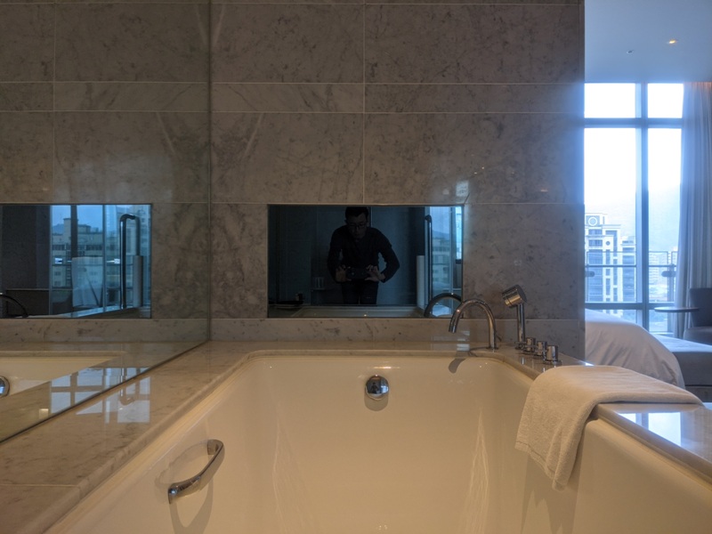 lemeridientaipei229 信義-艾美Le Meridien升等套房享受探索廚房 超享受