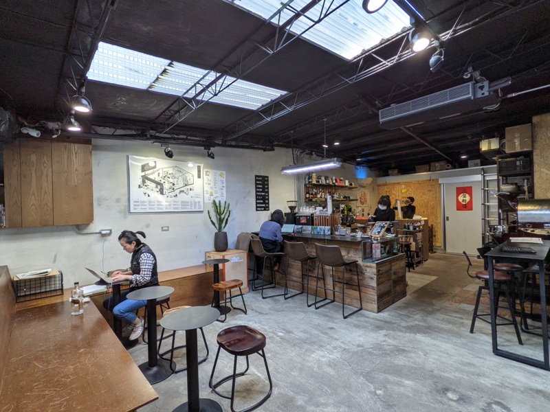 moonshine2 大安-Moonshine Coffee Atelier一個店家兩種風情 手沖咖啡帶著酒香好迷人