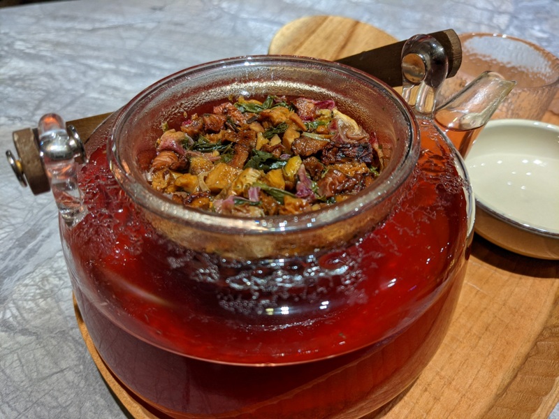 sauteyard11 竹北-小院子 現在客家風 馬告炸雞酥脆 總匯很夠味