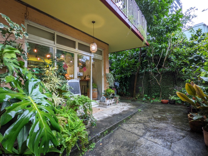 shalom05 基隆信義-夏隆 靜巷中的一杯咖啡 感受微雨的優閒