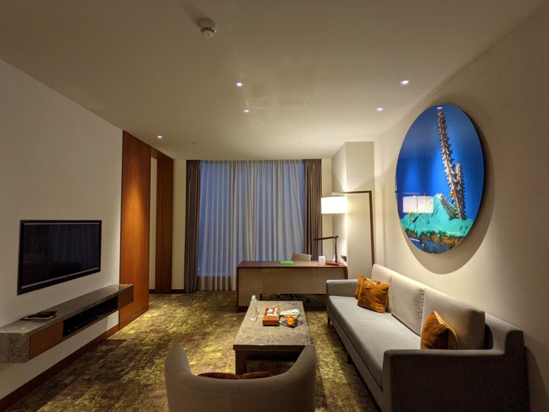 courtyardtaipeisuite04 南港-高鐵直結六福萬怡 換個套房住住看