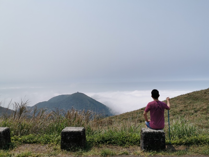 陽明山-大屯山 芒草箭竹 捕捉美麗的雲海
